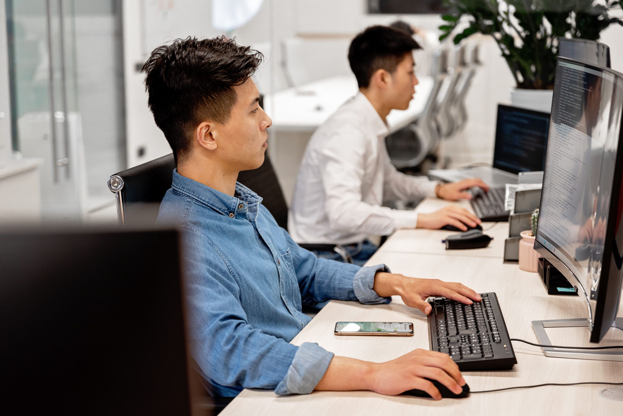 Bespoke software vs off the shelf solutions for business